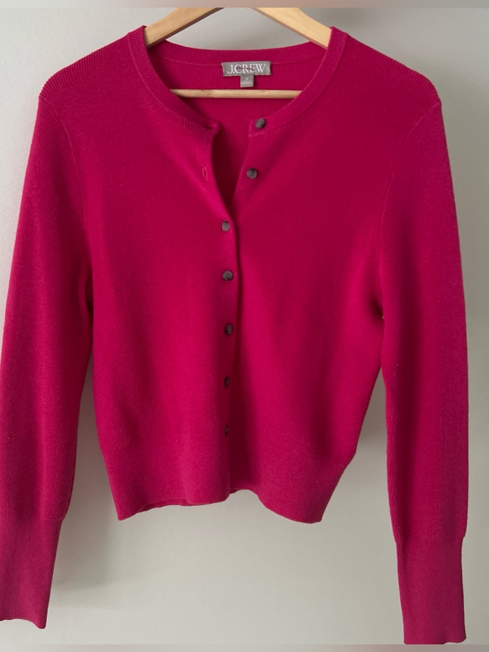 J. Crew Vintage Style Bright Strawberry Pink Button Front Crewneck Cardigan Sz M - Picture 1 of 16